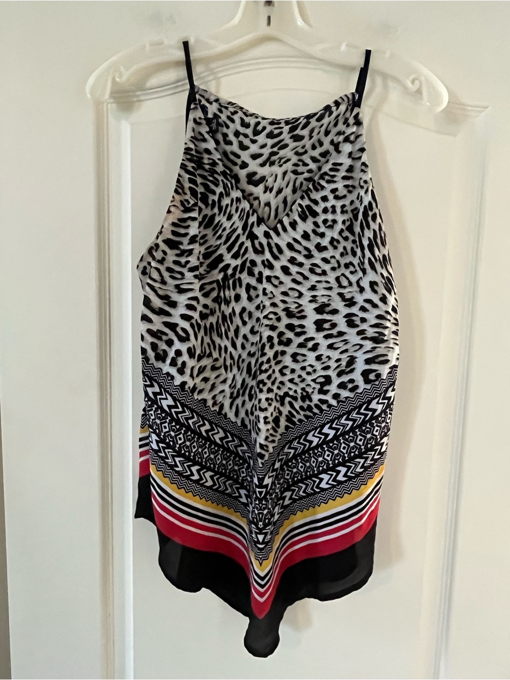 Iz Byer Black and White Leopard Print Sleeveless Top Flowy Size Large - Picture 2 of 14